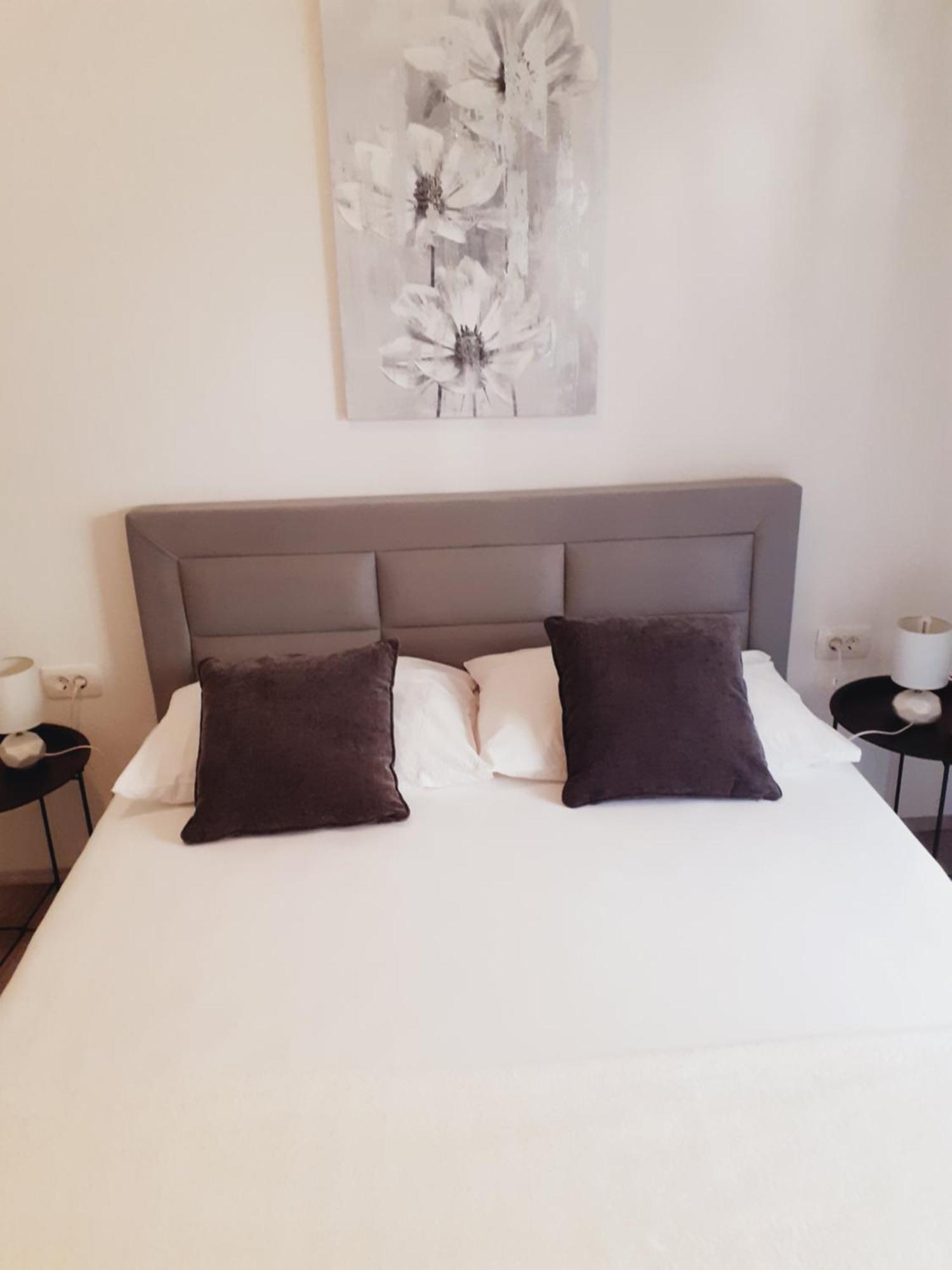 Tonka Apartments Gradac  Rom bilde